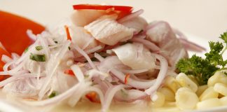 Ceviche limacucinaperuana