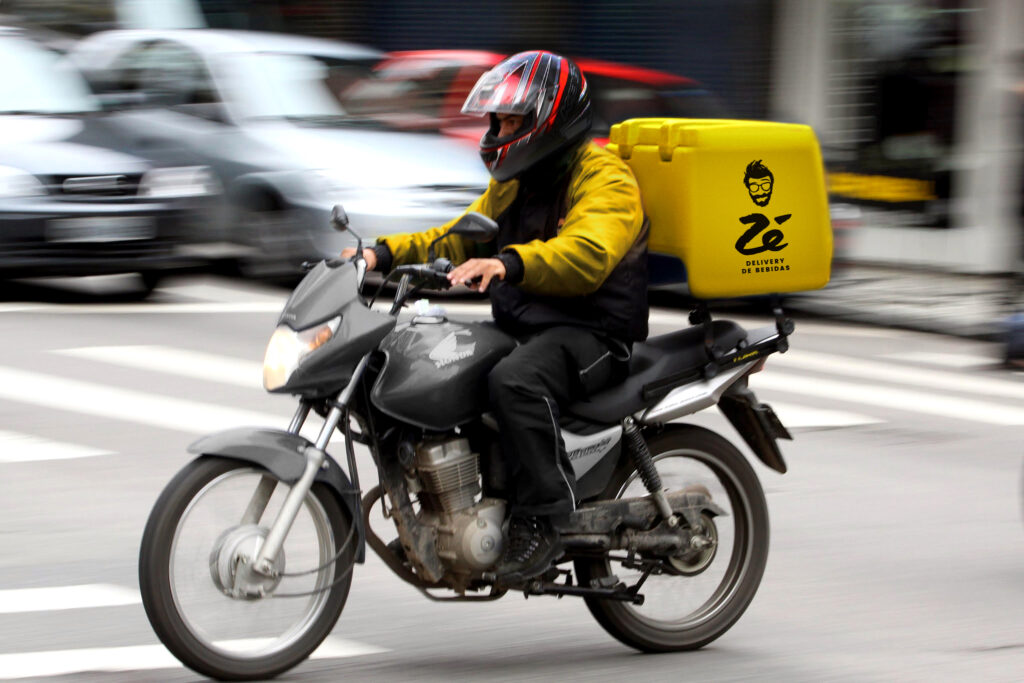 Zé Delivery dá desconto de bebida retornável