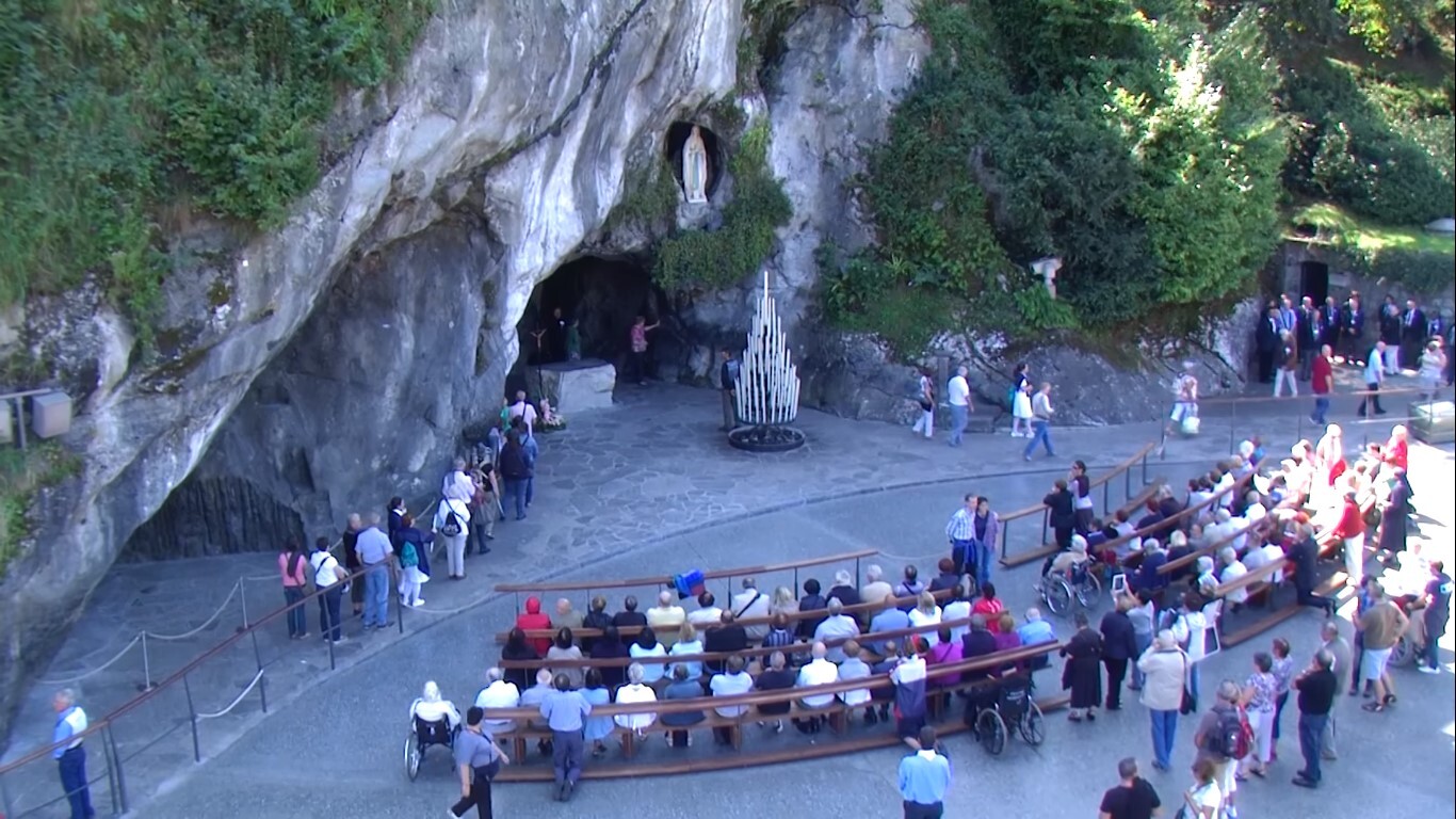 Santuário Internacional de Lourdes