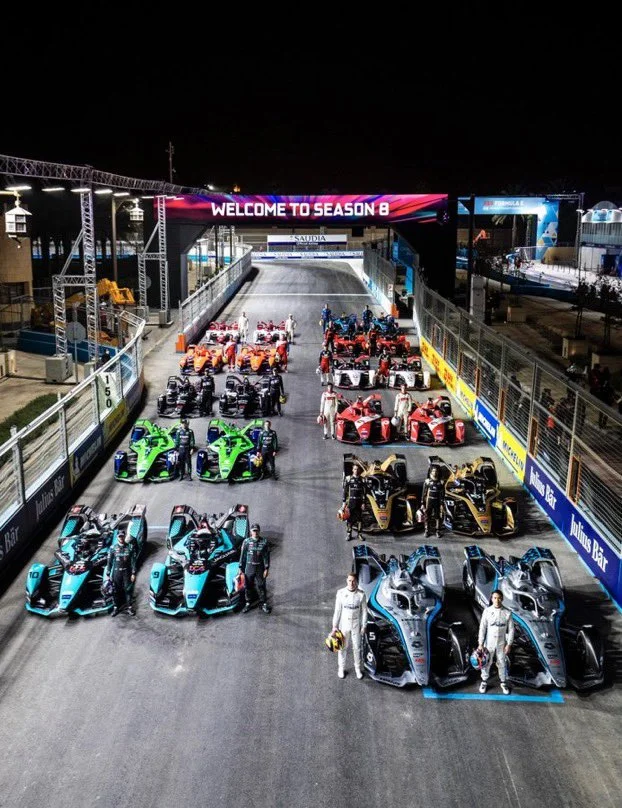 Grid com todos os carros e pilotos para 2022 - Foto: Divulgação